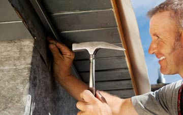 Fenni Fach fascia installation