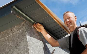 soffit installation Fenni Fach